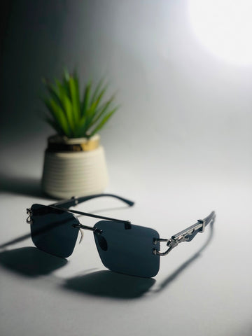 Aura Black Sunglasses